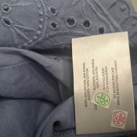 Gap Women's Eyelet Short Sleeve Shirt in English Manor Blue Sz Large - Picture 9 of 9